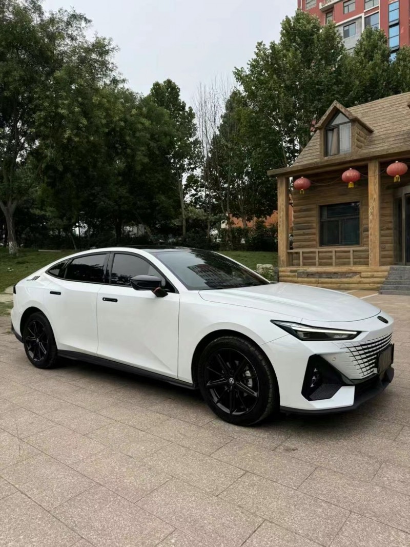 邢台23年长安汽车UNI-V3