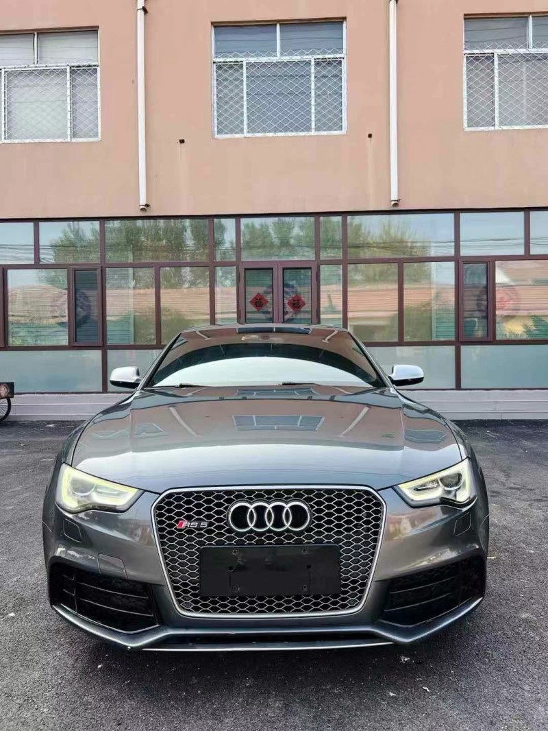 潍坊16年奥迪RS51