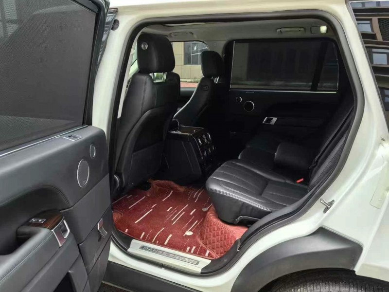 徐州19年路虎揽胜行政4