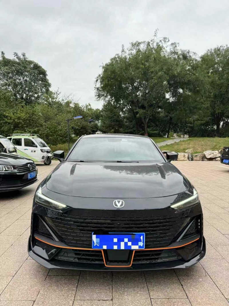 邢台22年长安汽车UNI-V1