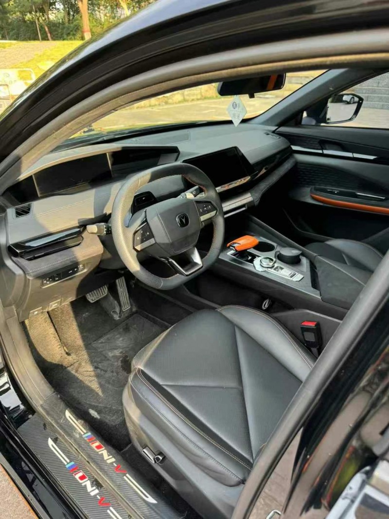 邢台22年长安汽车UNI-V4