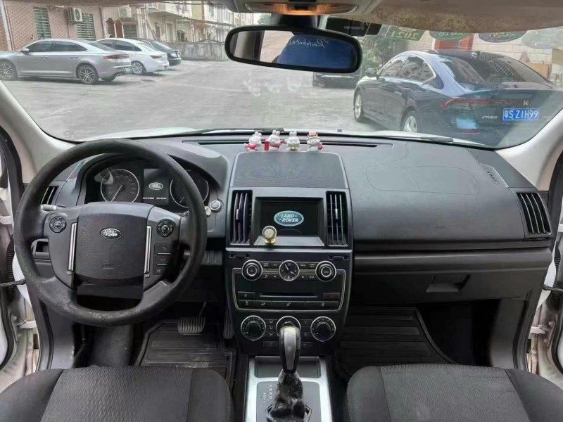 广州12年路虎发现3