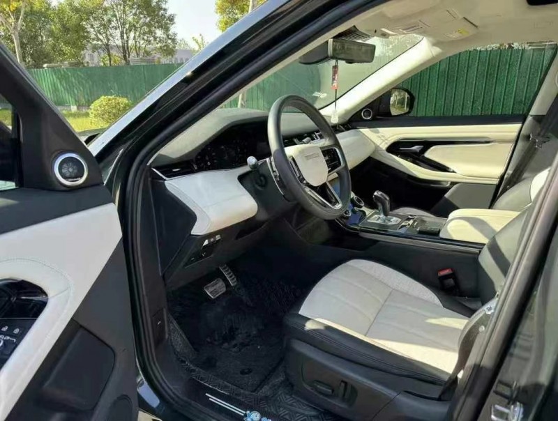 徐州21年路虎极光7