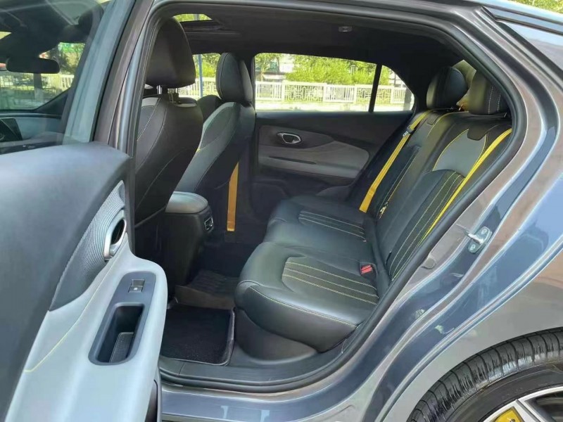 广州23年传祺影豹8