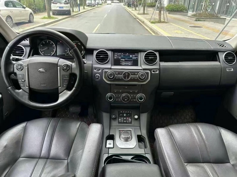 广州17年路虎发现5