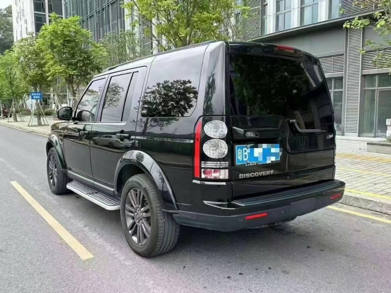 广州17年路虎发现7