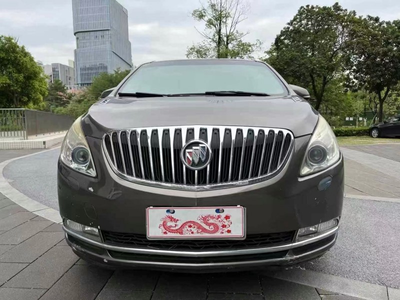 广州14年别克GL81