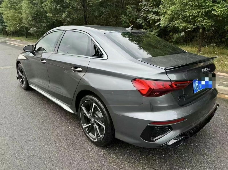 成都22年奥迪A36