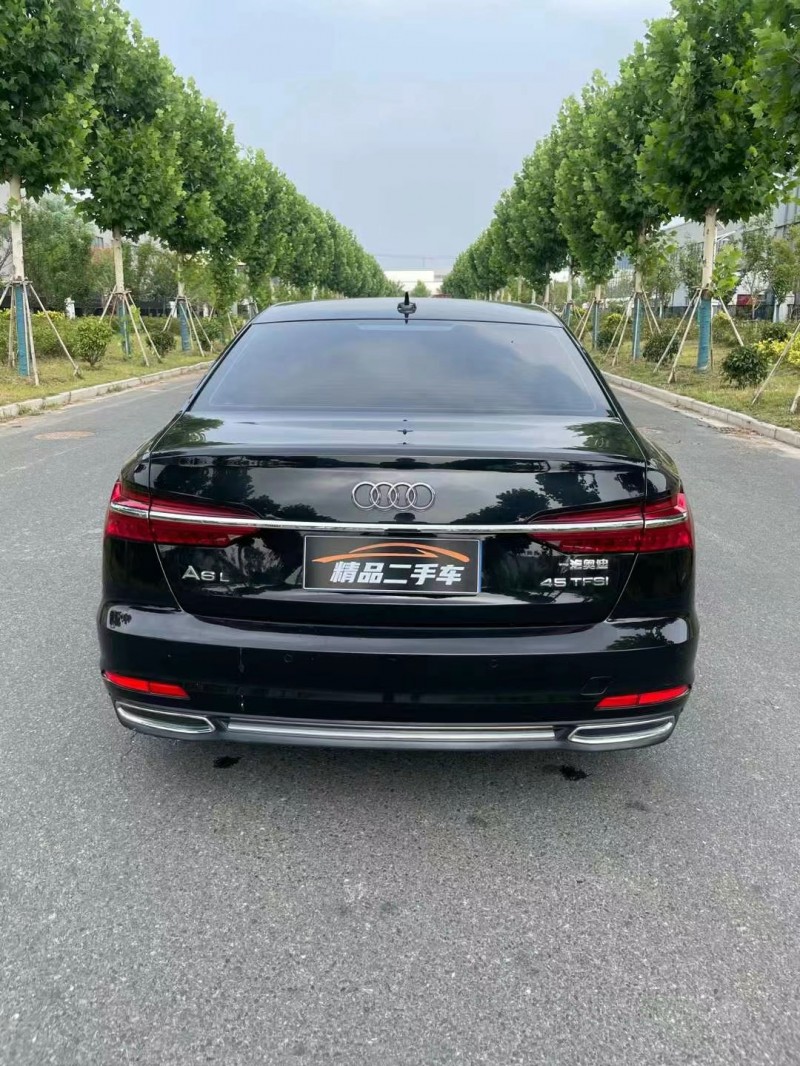 徐州21年奥迪A4L4