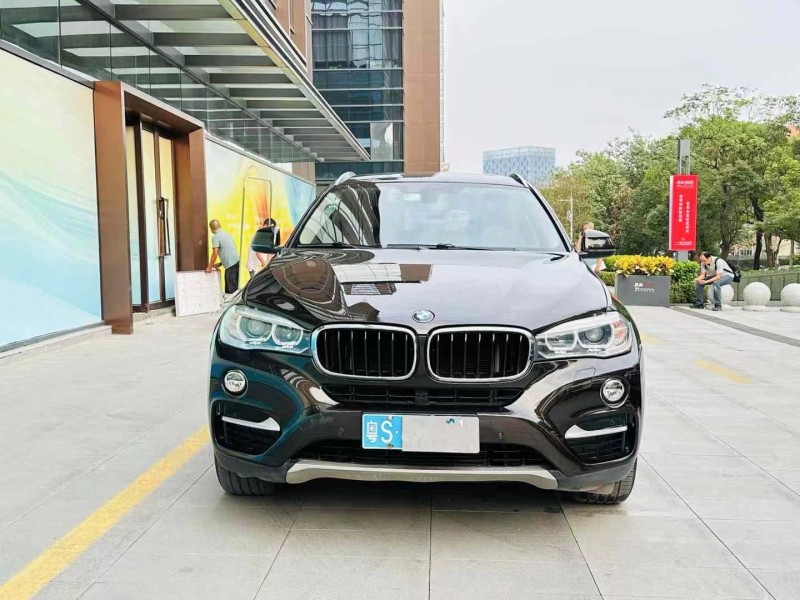 广州17年宝马X61
