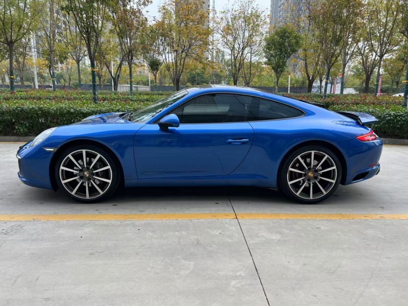 济宁17年保时捷卡雷拉 GT8
