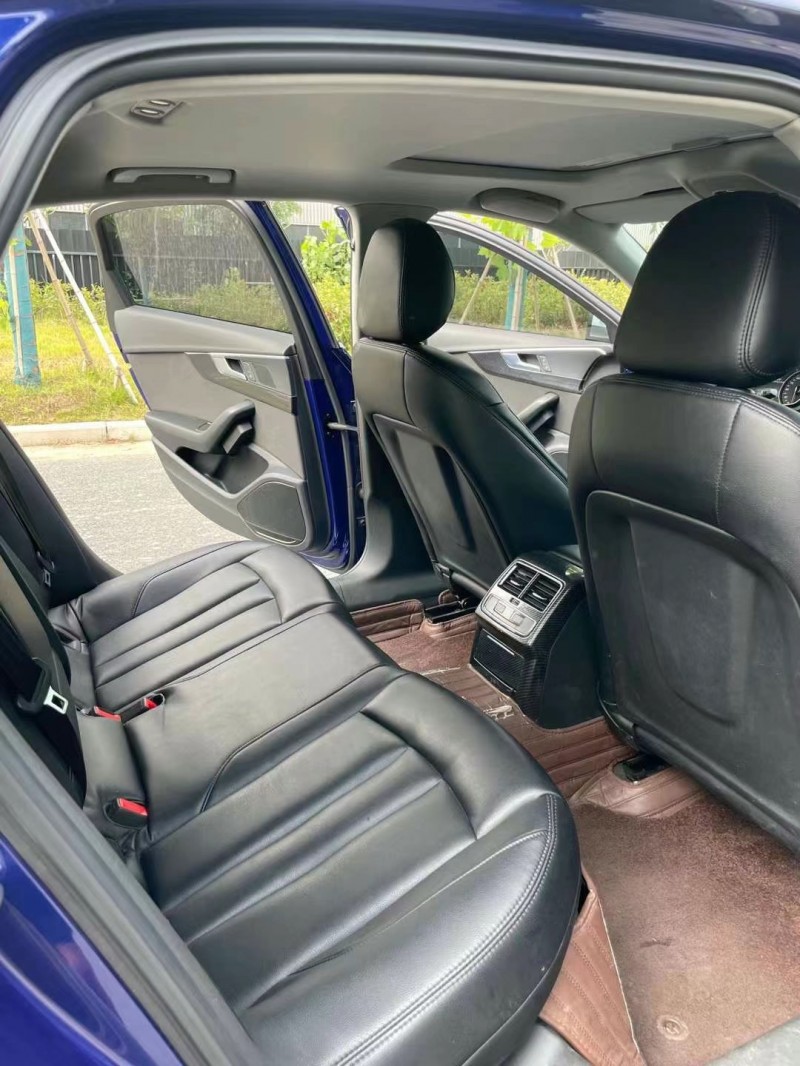 徐州17年奥迪A4L8