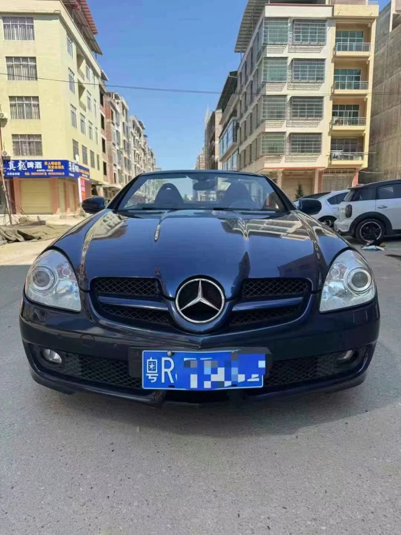 百色09年奔馳SLK1