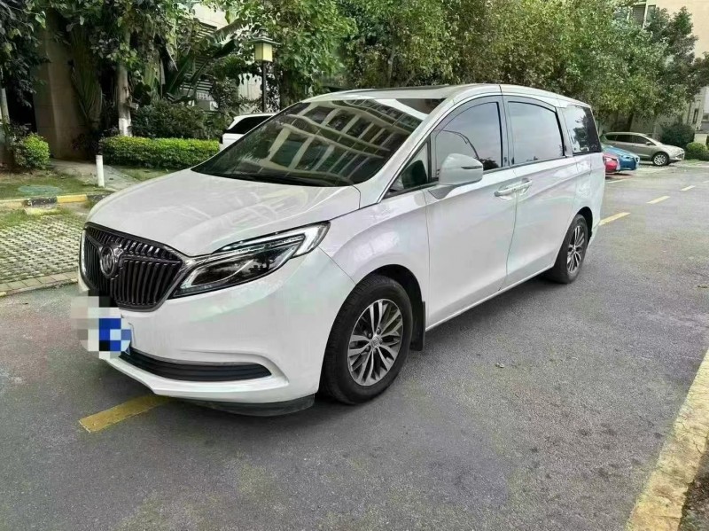 佛山20年别克GL82