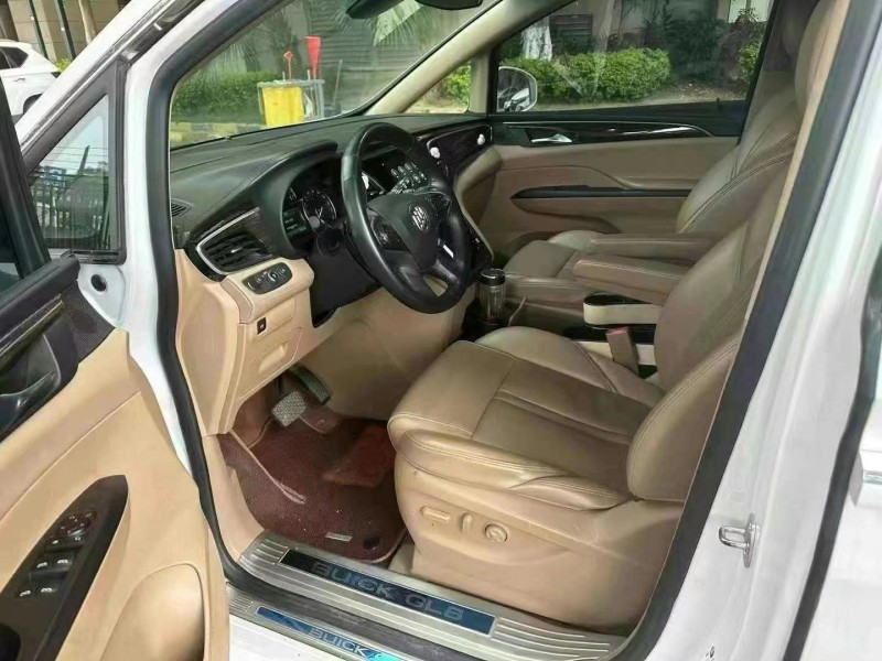 佛山20年别克GL87