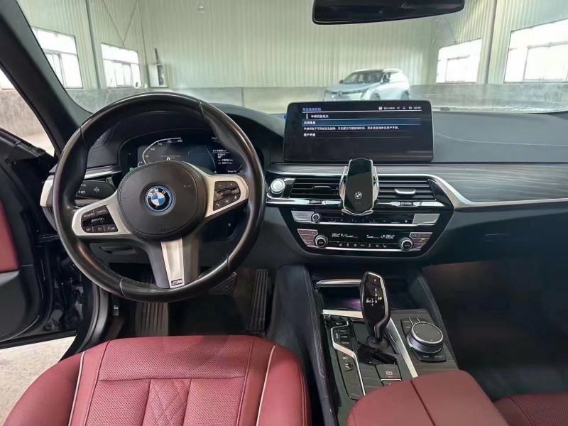 保定22年宝马5系7