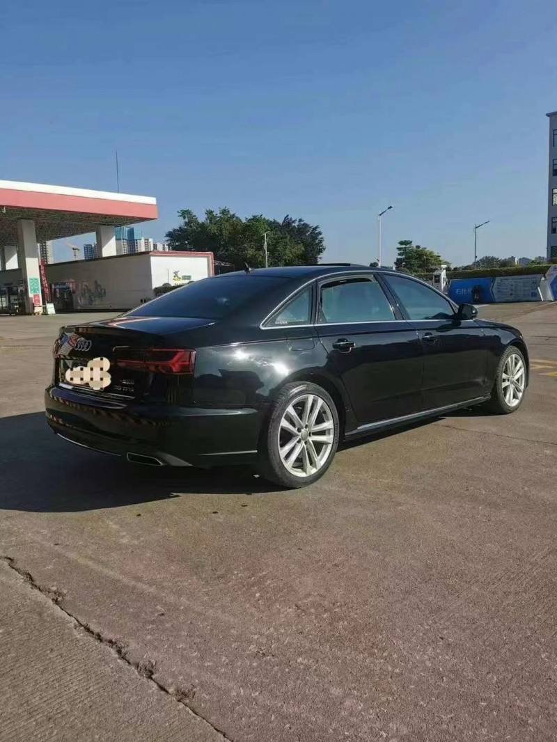 佛山17年奥迪A6L8