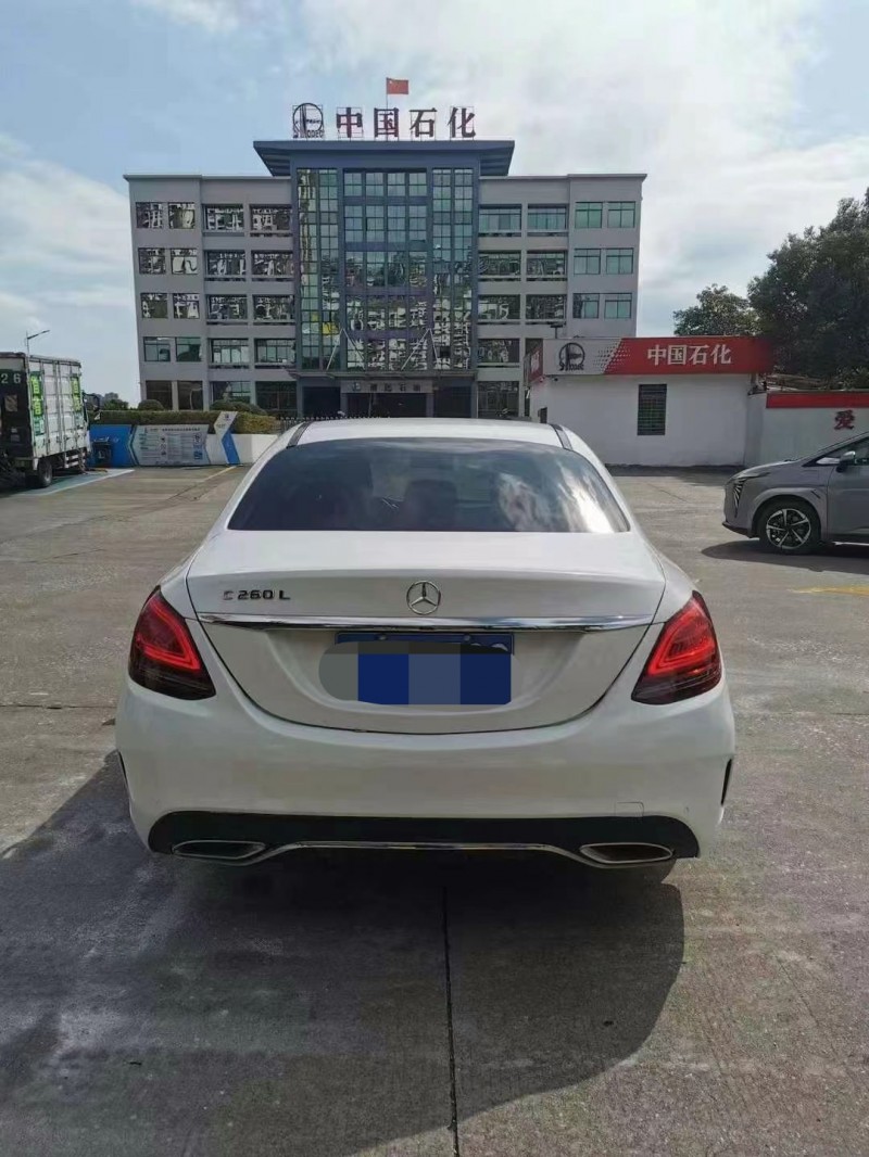 佛山20年奔驰C8