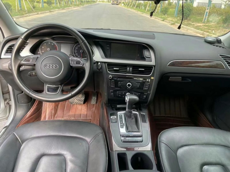 徐州13年奥迪A4L8