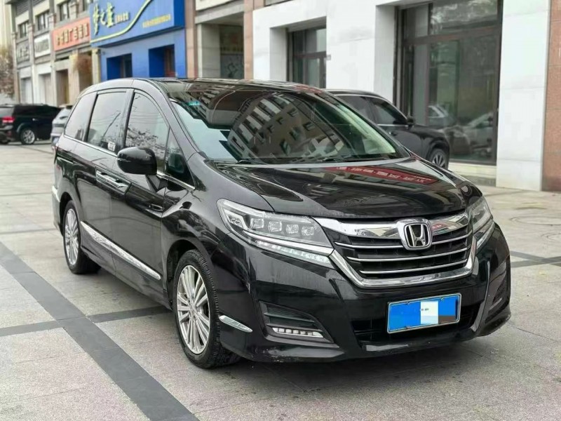 济宁16年本田艾力绅3