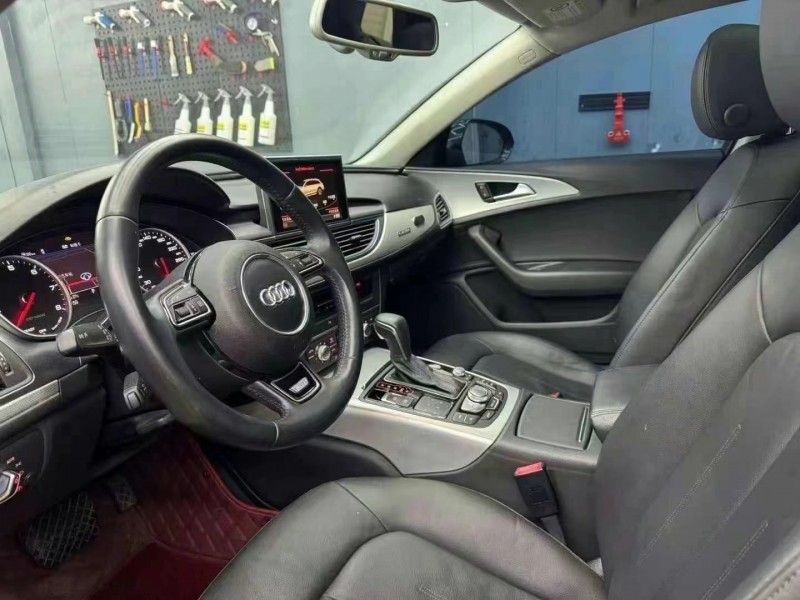 济宁16年奥迪A6L8