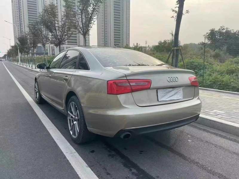 泰安15年奧迪A6L8