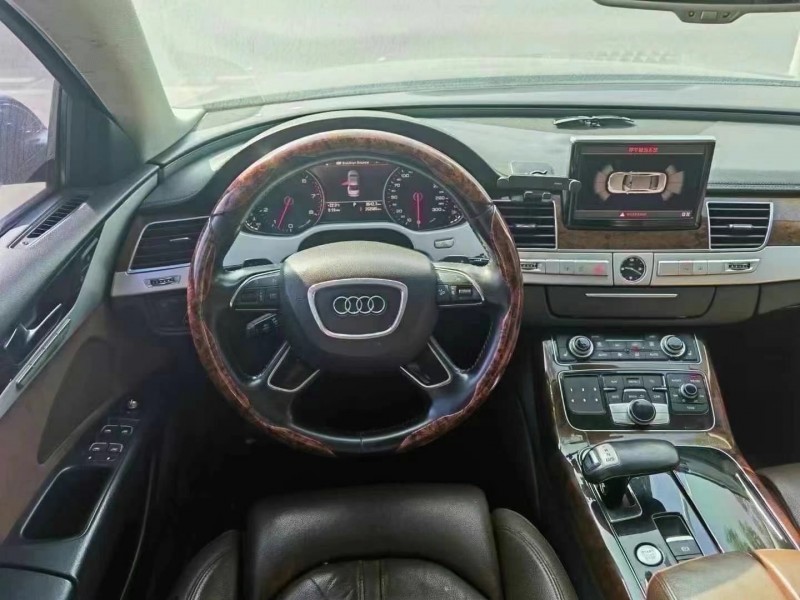 潍坊12年奥迪A8L4