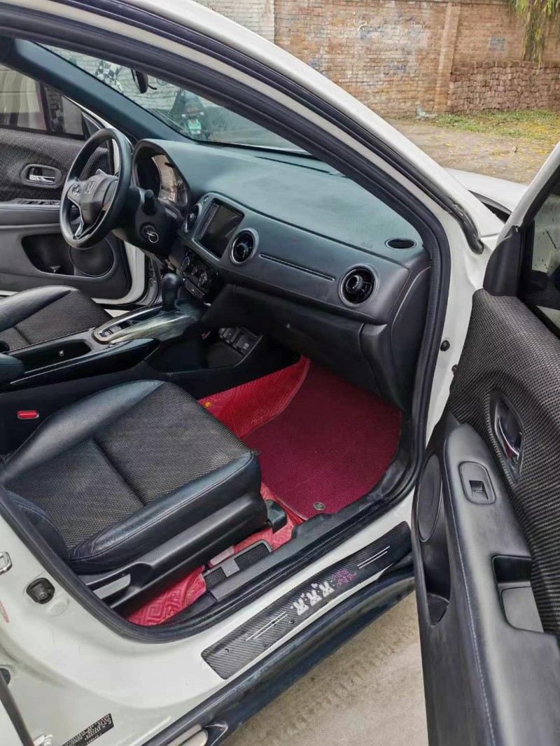 保定19年本田XRV6