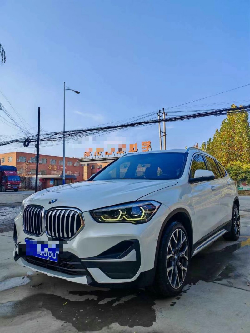 保定19年宝马X12