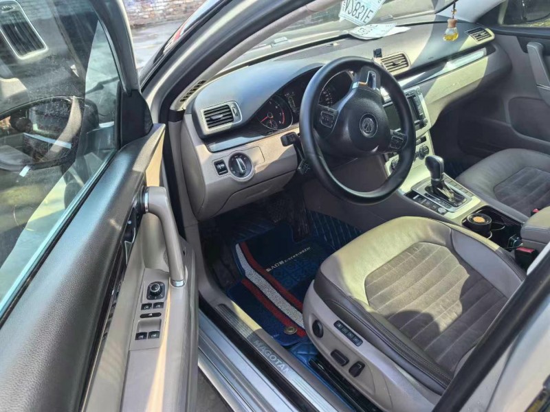 保定11年大众迈腾8