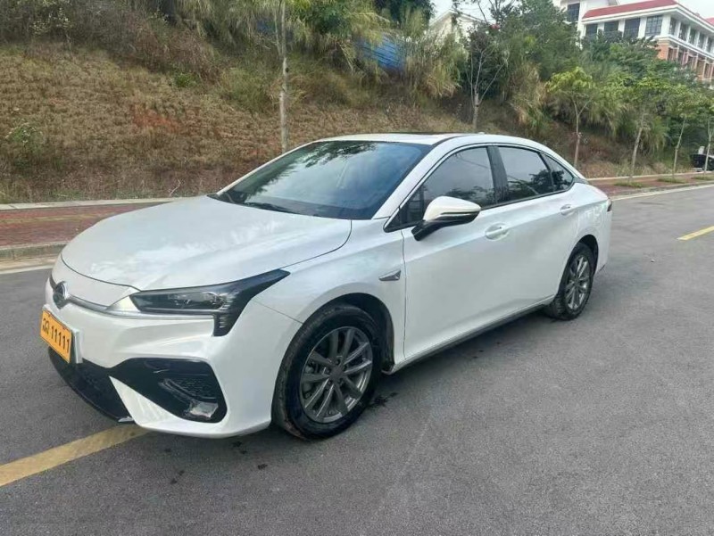 南宁23年传祺埃安S2