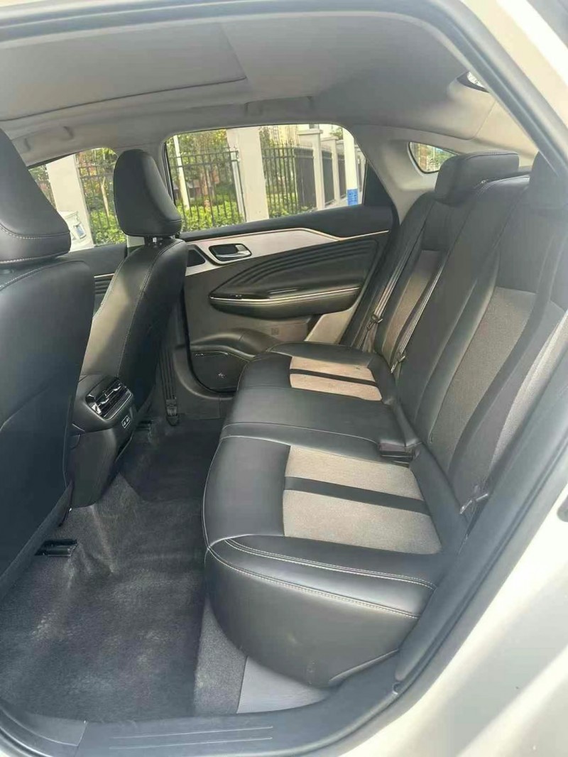 南宁23年传祺埃安S6