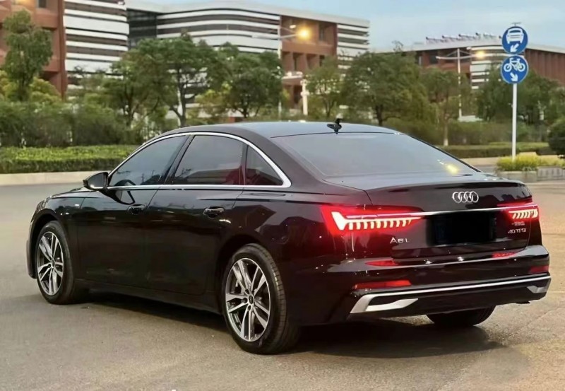 济宁22年奥迪A6L4