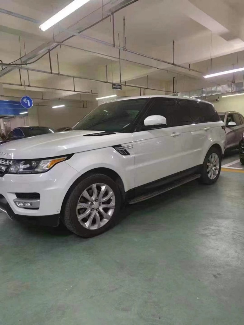 济宁15年路虎揽胜运动3