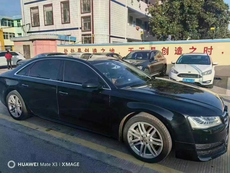 淮安18年奧迪A8L3