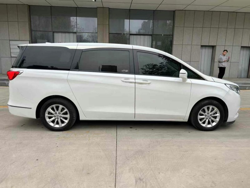 潍坊18年别克GL83