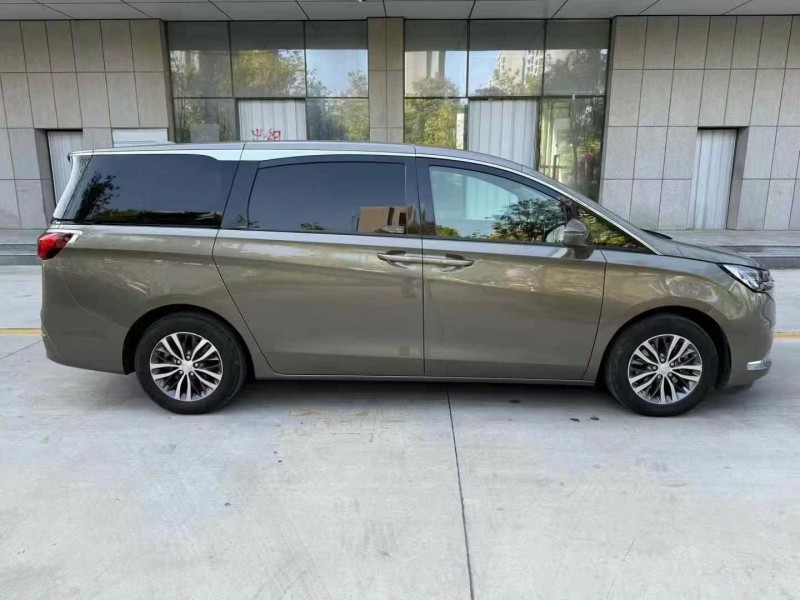 临沂20年别克GL82