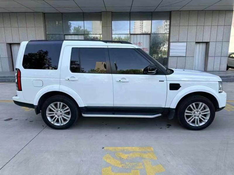 淄博15年路虎发现8