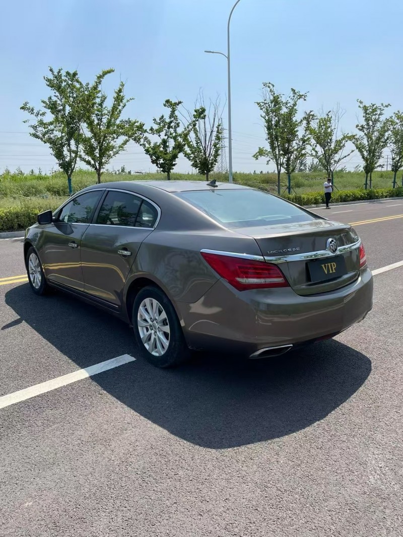 徐州16年别克君越7