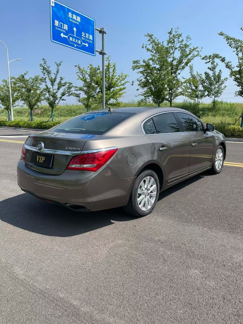 徐州16年别克君越8