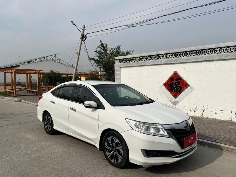 青岛17年本田凌派3