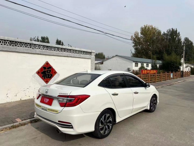 青岛17年本田凌派7