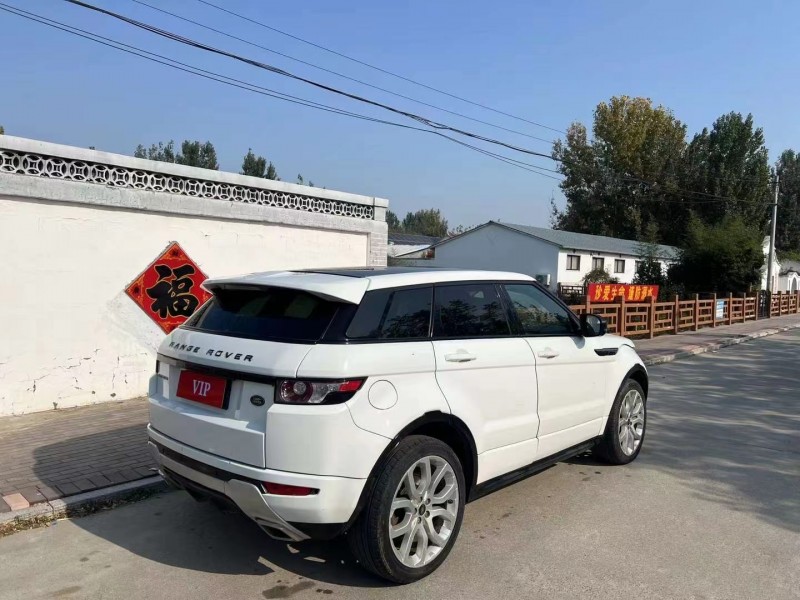 青岛13年路虎极光7