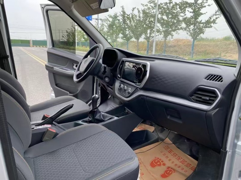 徐州23年长安汽车睿行5