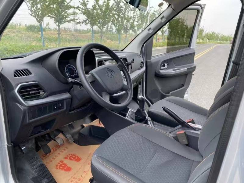 徐州23年长安汽车睿行6