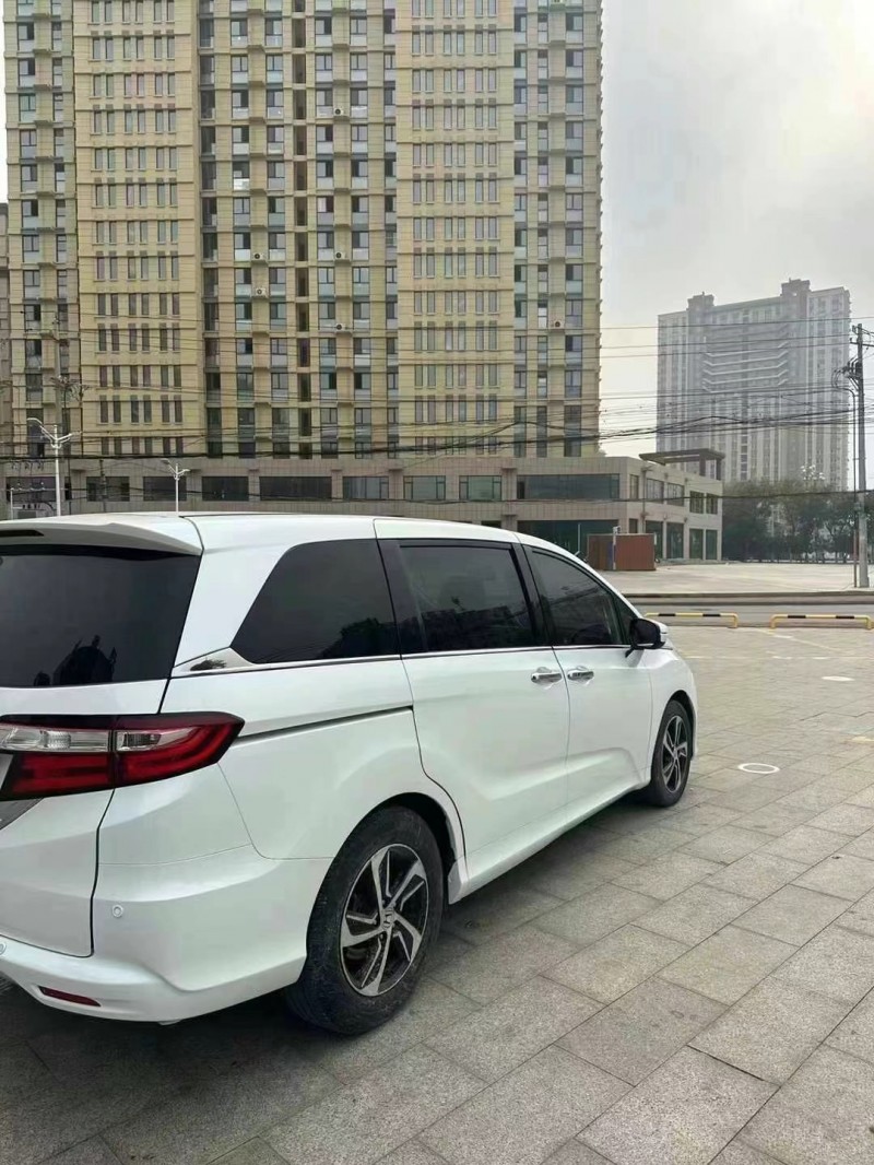 济宁17年本田奥德赛7