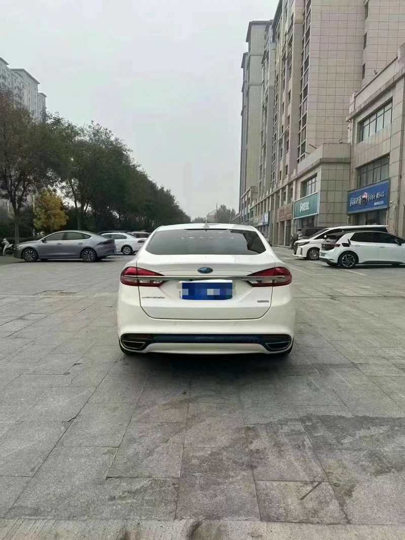 济宁17年福特蒙迪欧8