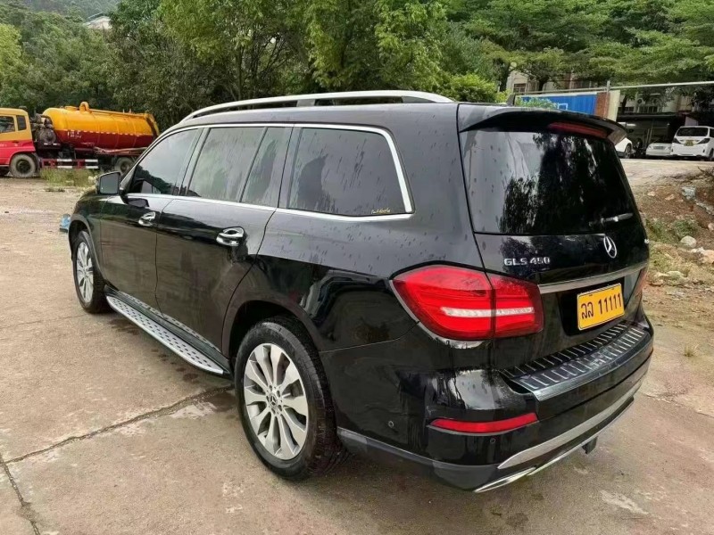 欽州17年奔馳GLS4