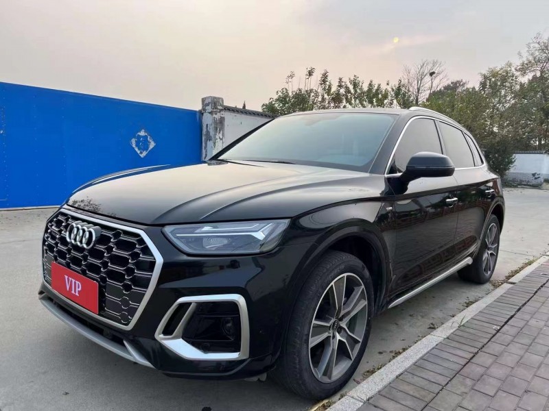 青岛22年奥迪Q52