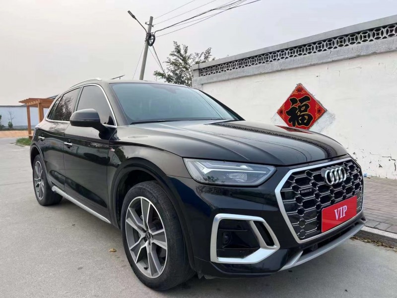 青岛22年奥迪Q53